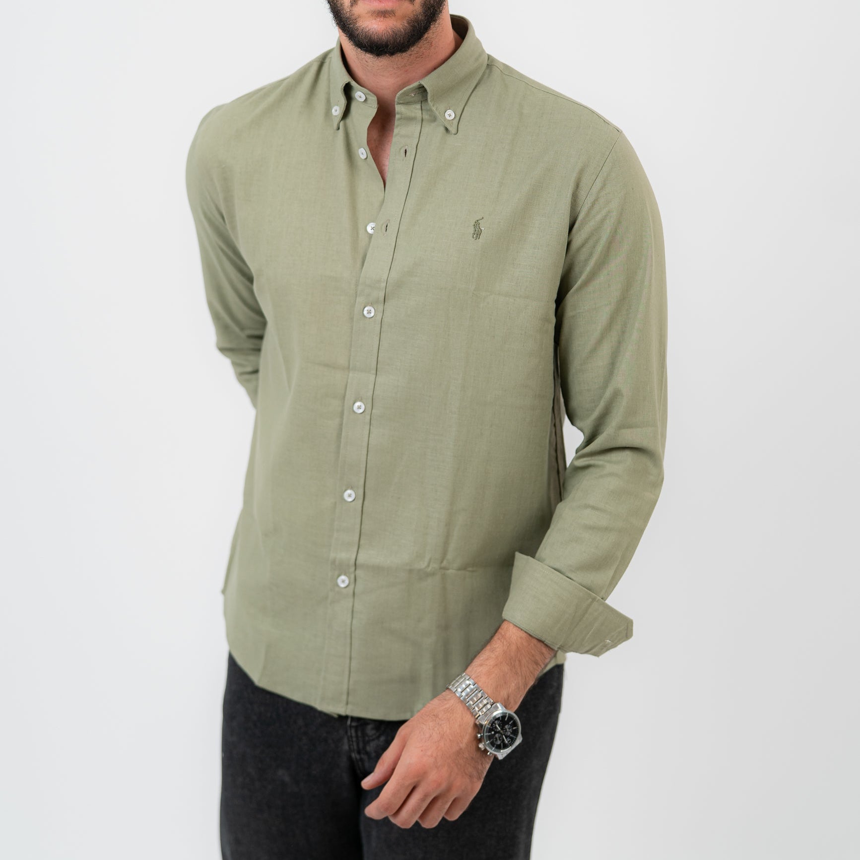 قميص بولو أمريكي بأكمام طويلة باللون الأخضر الزيتوني