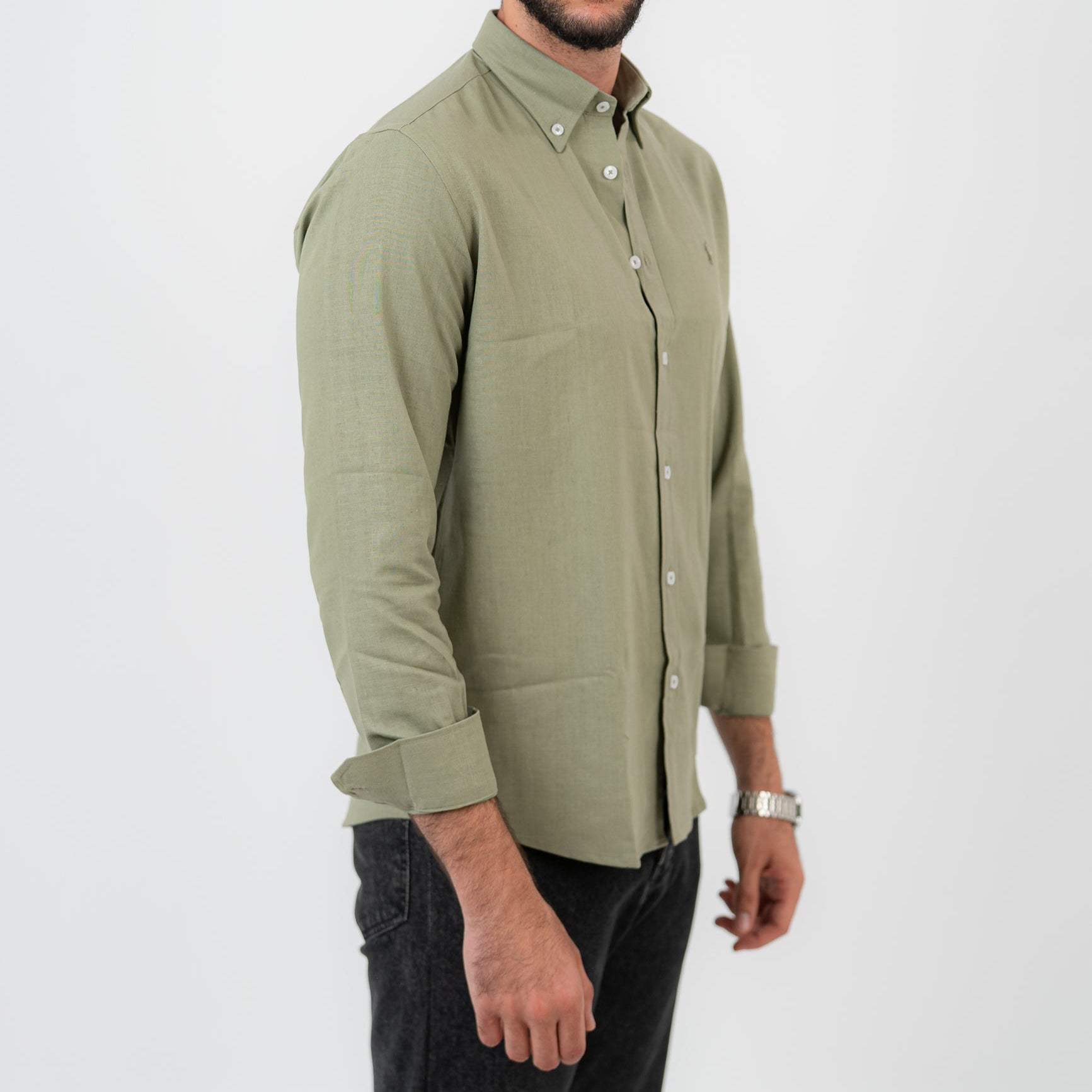 قميص بولو أمريكي بأكمام طويلة باللون الأخضر الزيتوني