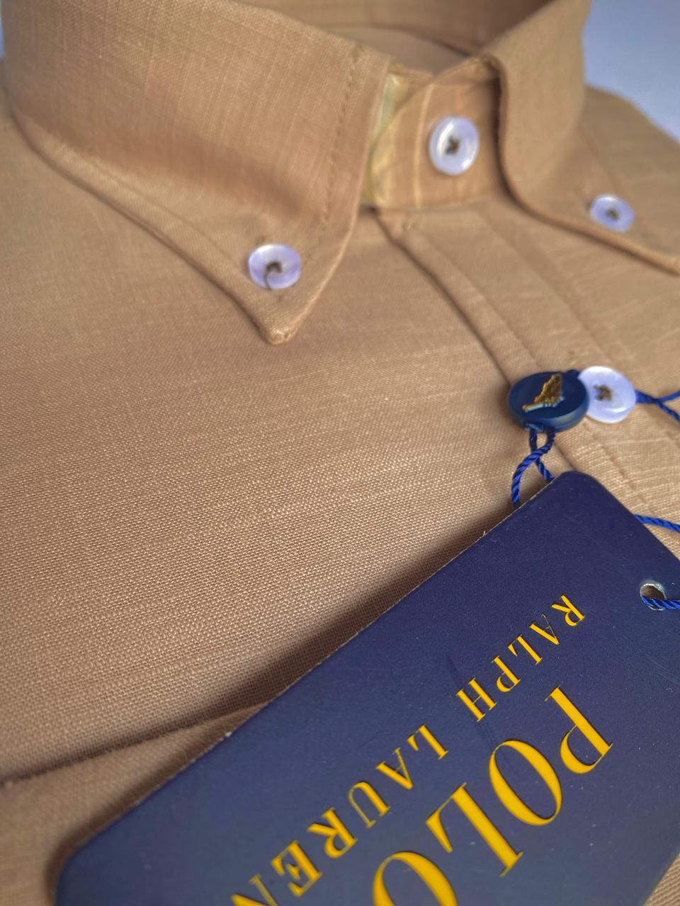 قميص بولو أمريكي بأكمام طويلة بني فاتح